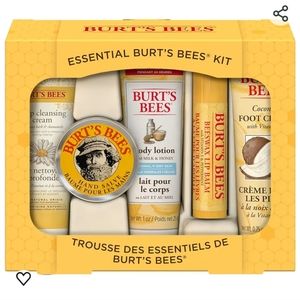 Burt's Bees Essential Gifts Set, 5 Travel Size Items